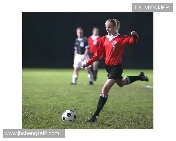 足球明星登陆美国赛场引发热潮球迷期待新传奇的诞生